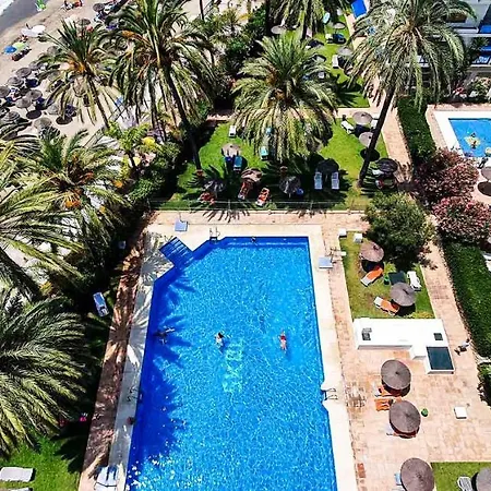 Apartment Skol 233. Wonderful Two Bedroom In Center. *